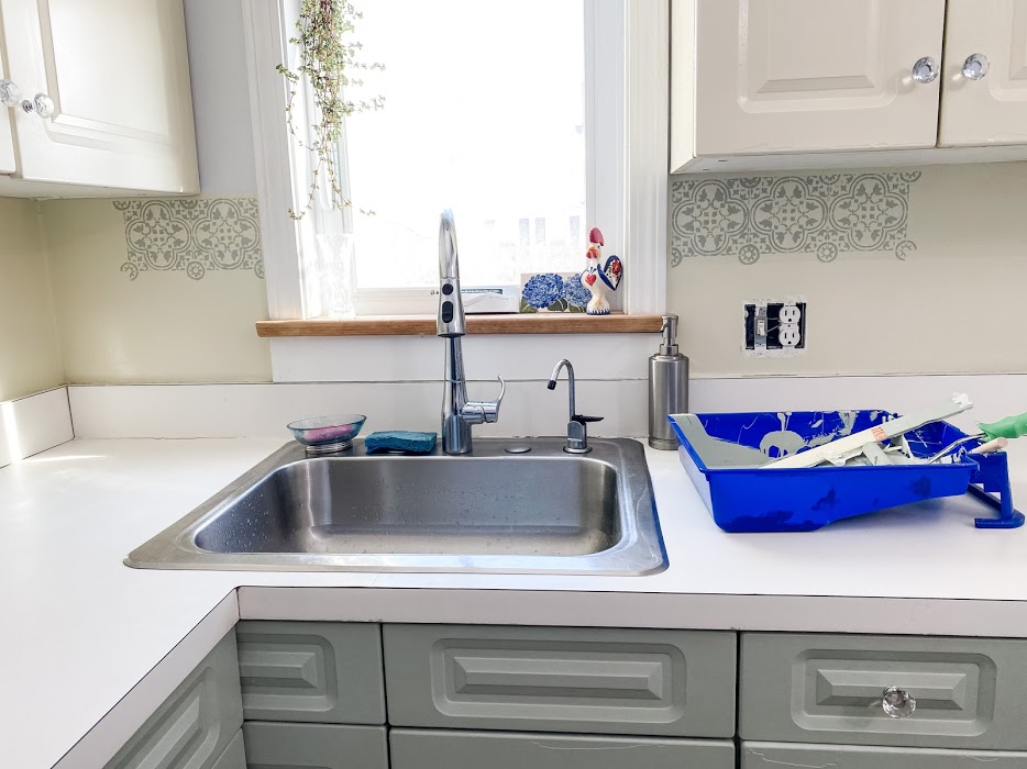 DIY Stencil Kitchen Backsplash