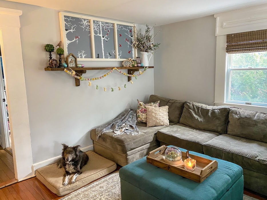 farmhouse living room