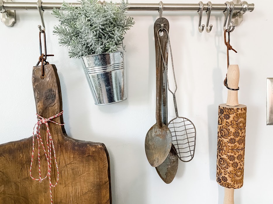 kitchen utensil wall rails