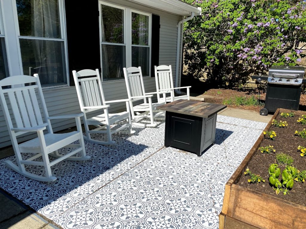 how to stencil a concrete patio